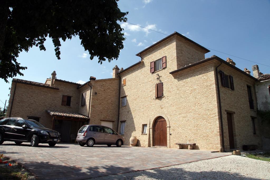 Agriturismo Sant'Antonio Villa Montegridolfo Dış mekan fotoğraf